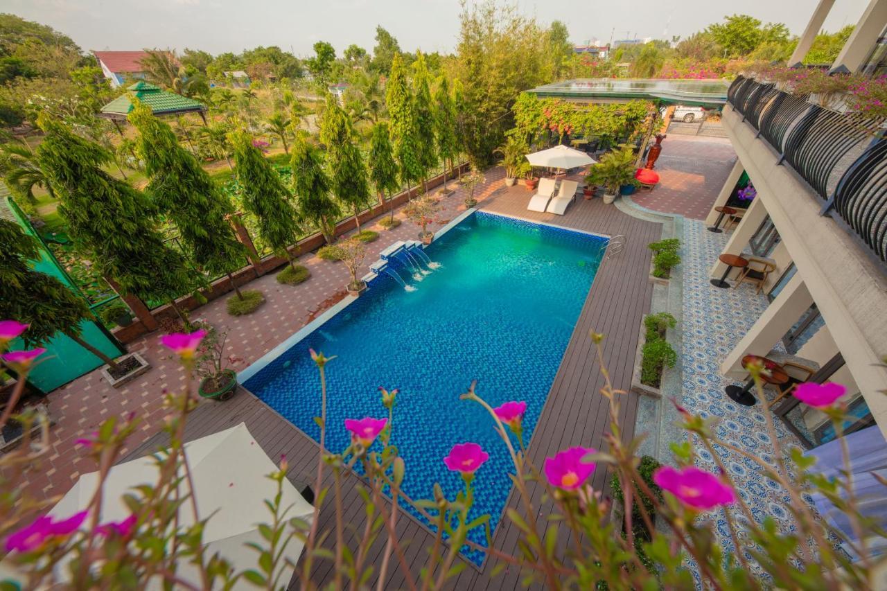 Hotel Khu Nghi Duong Huong Sen - Binh My, Cu Chi Ciudad Ho Chi Minh  Exterior foto
